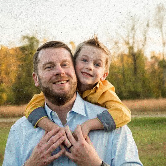 Meet your Posher, Daniel - Picture 4 of 4